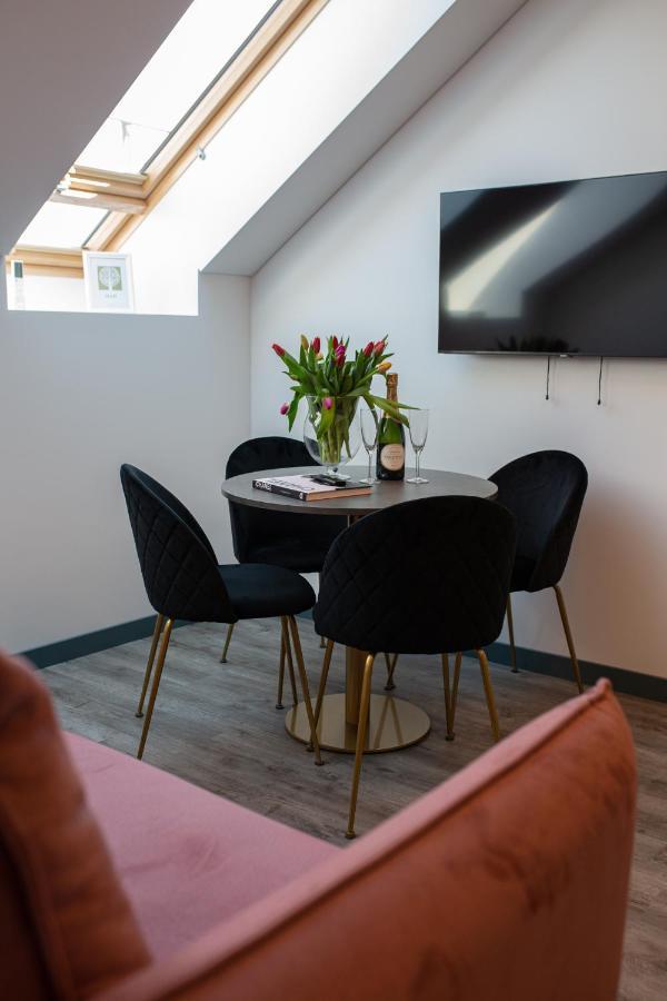 M8 Stylish One-Bedroom Apartment Kaunas Exterior foto