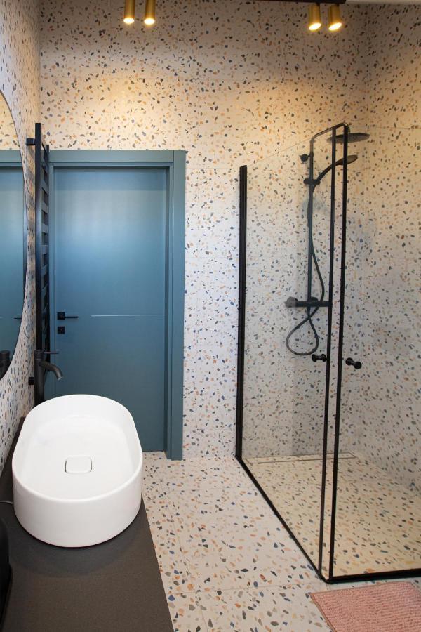 M8 Stylish One-Bedroom Apartment Kaunas Exterior foto